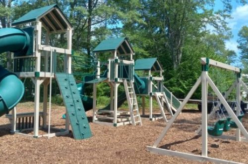 How to Design Your Own Custom Huge Swing Set
