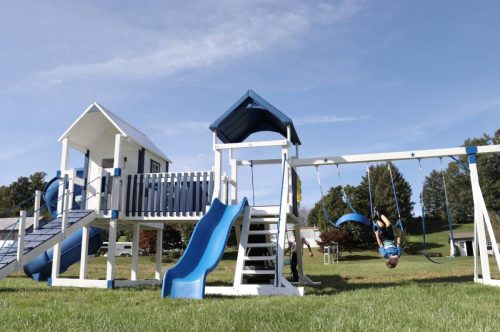 The Swing Set Three-Swing Model – The Perfect Size