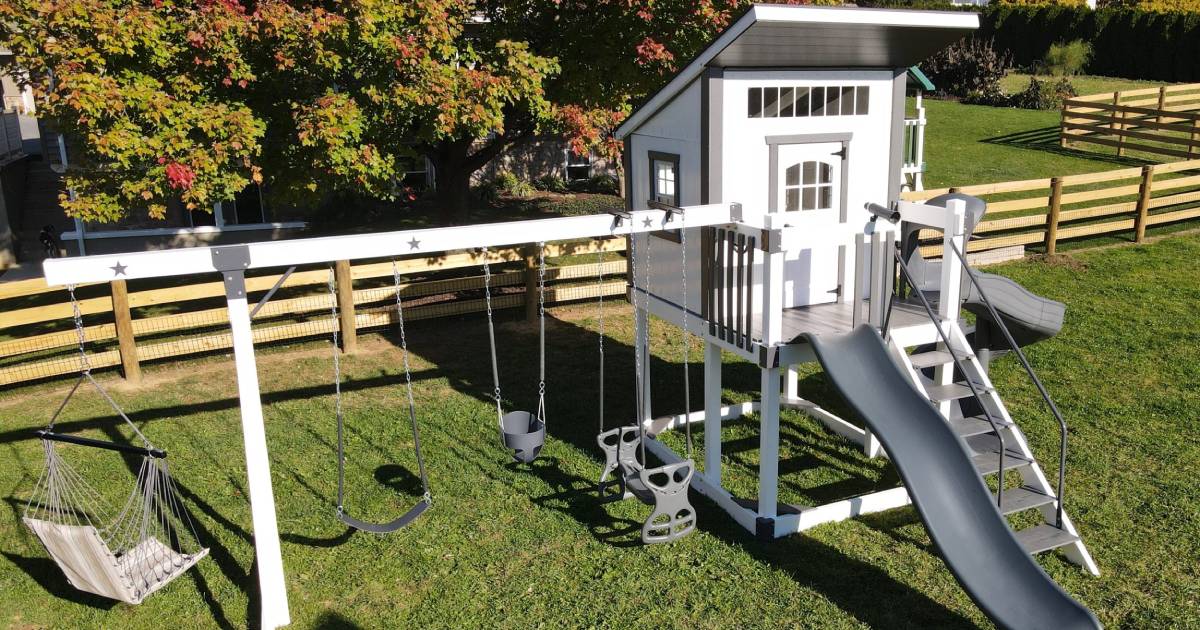 star gazer swing set with three swings view from above