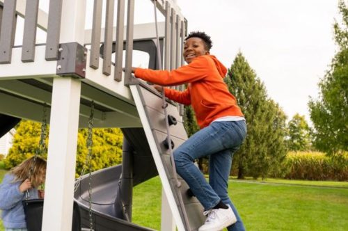 9 Things to Look for in Playgrounds for Teenagers to Keep it Fun