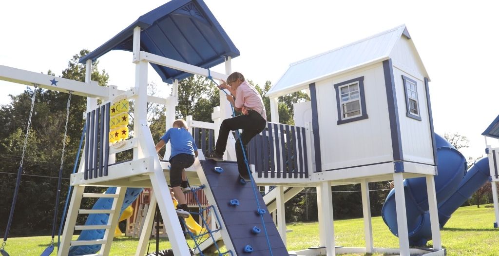 No maintenance swing set with 4 towers