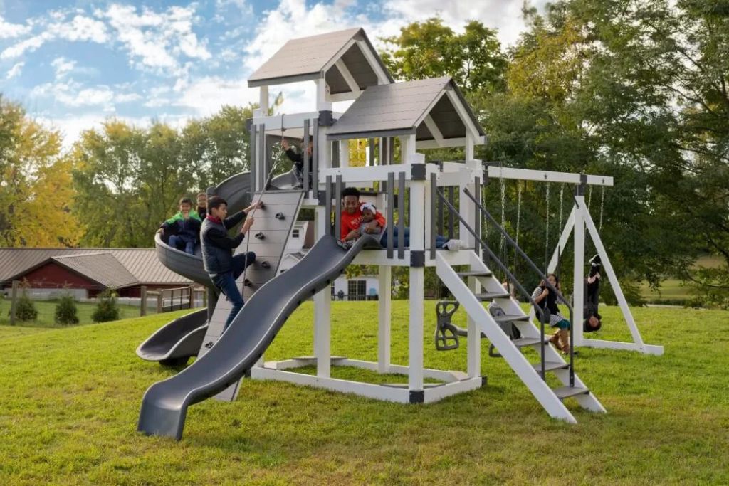 Tall swingset model for older kids
