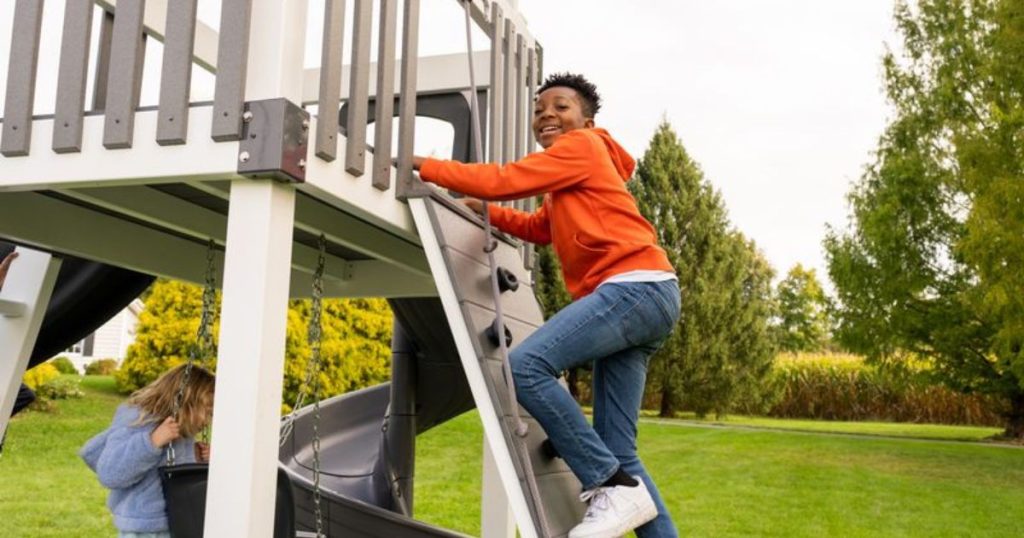 Build a Swing Set for Tweens to Play