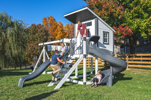 5 Cool Outdoor Playset Models Trending for 2024